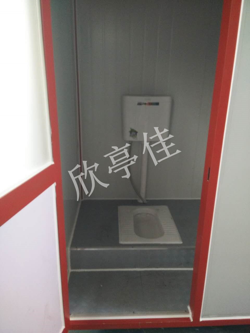 彩钢移动厕所